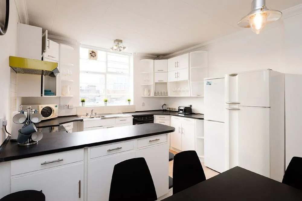 Spectacular Penthouse Ideally Located in the HEART of the West End Oxf