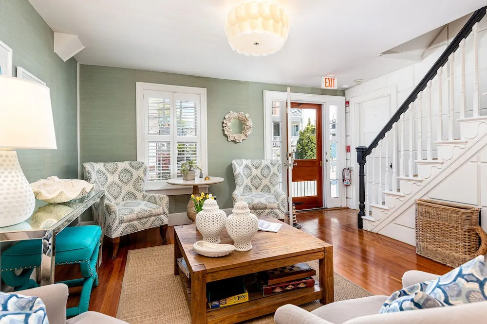The Veranda House Hotel Collection