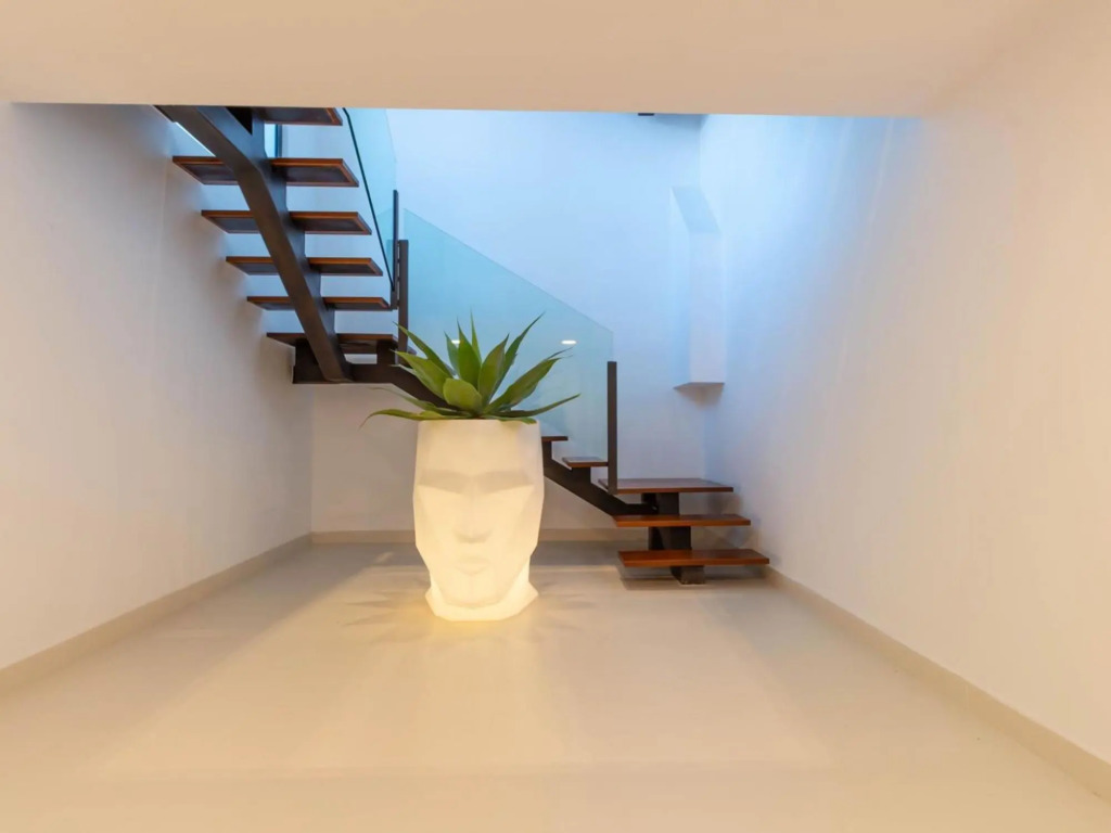 Villa in Búger with Rooftop Pool & Scenic Views