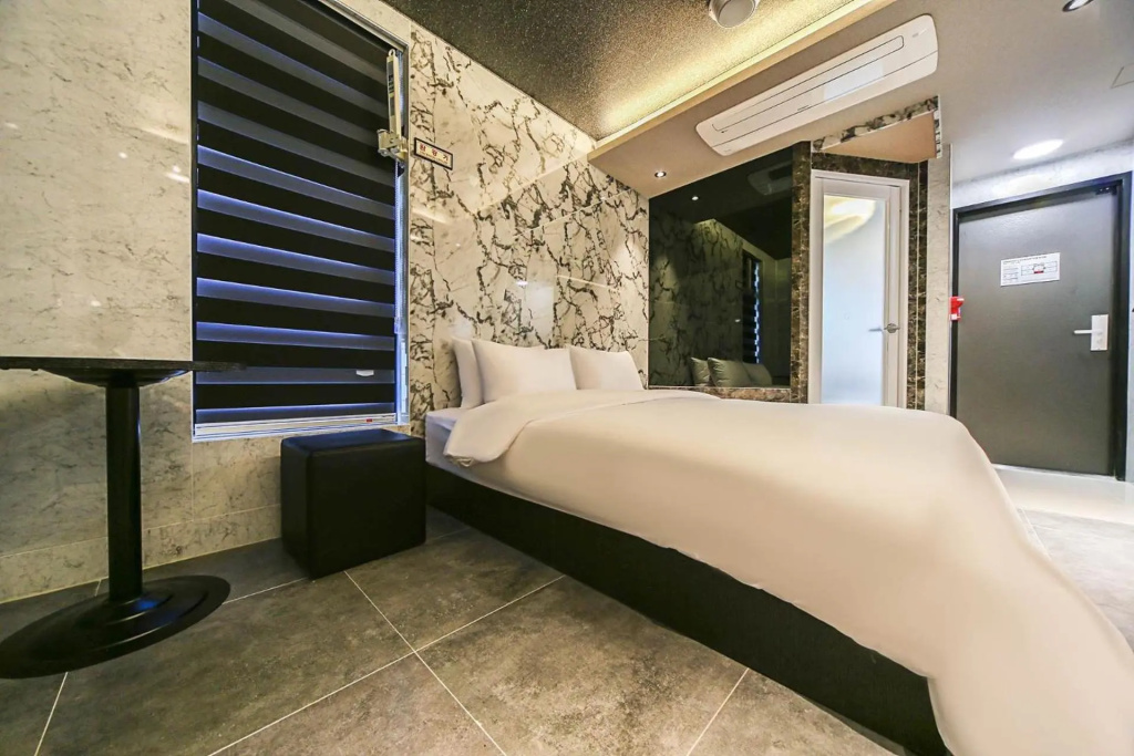 MG Hotel Jonggak