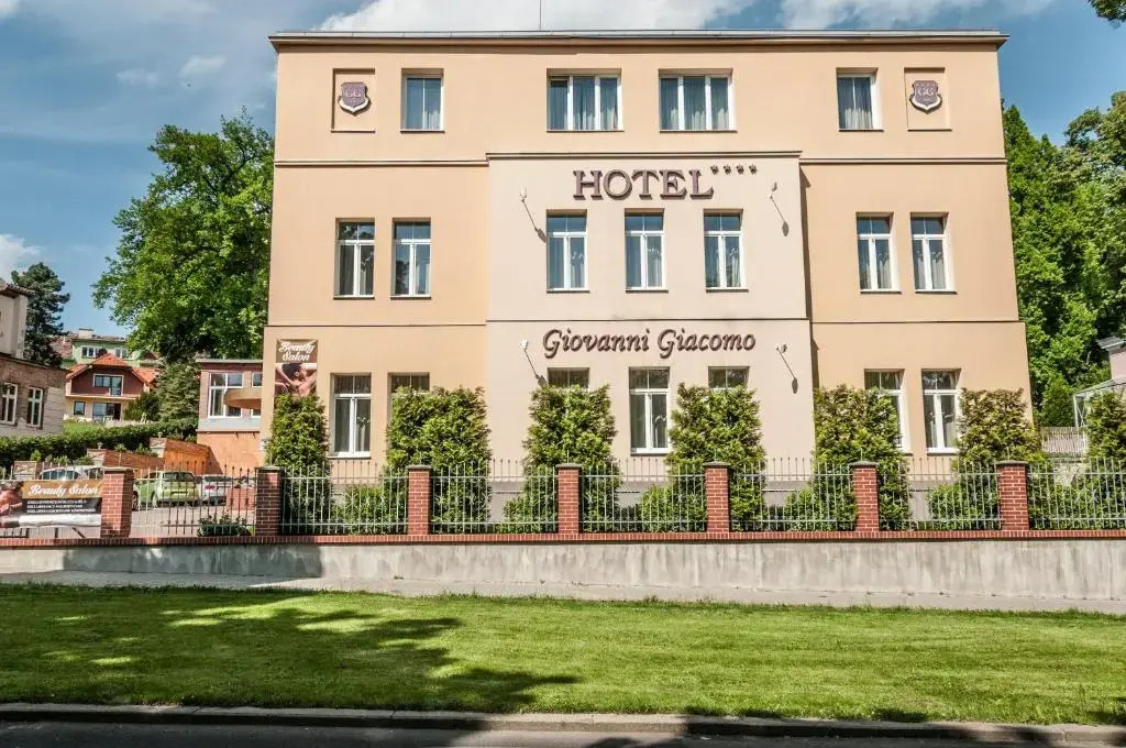 Hotel Giovanni Giacomo