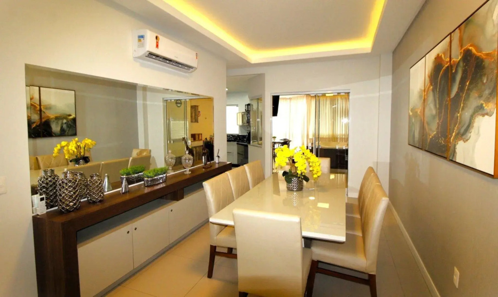 1072 - Apartamento 3 suítes Alto Padrão com SPA na Praia de Bombinhas