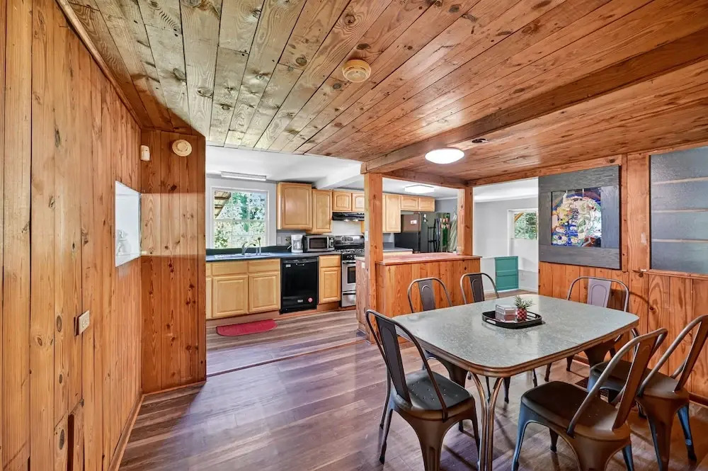 Historic Athens Home With Location & Comfort 3 Bedroom Home