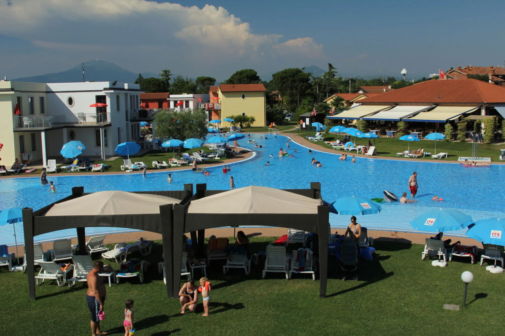 Gasparina Village