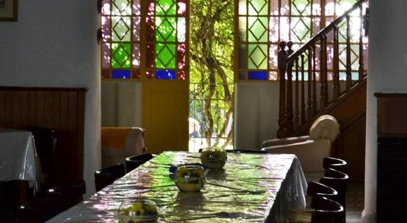 Hotel Alihuen