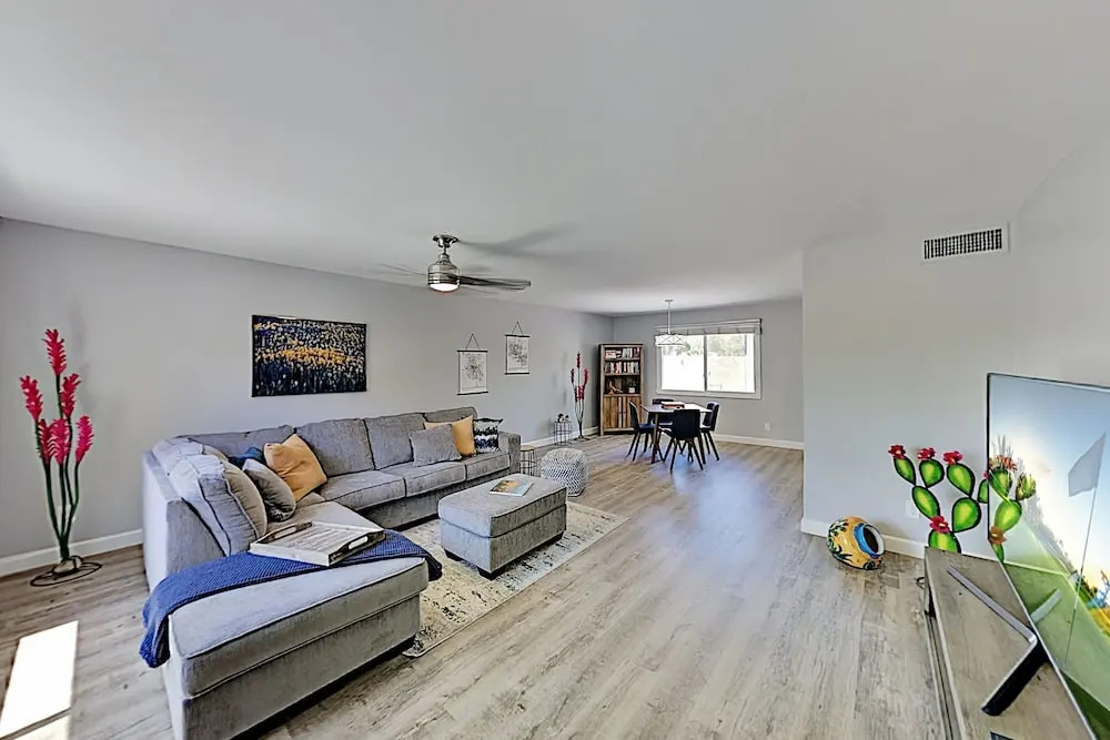 5047n83s 3 Bedroom Townhouse