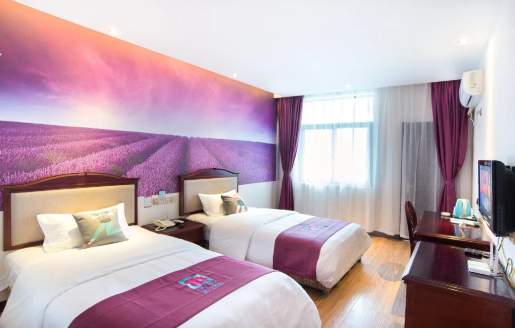 Pai Hotel Taizhou Tiantai Tang Poetry Road