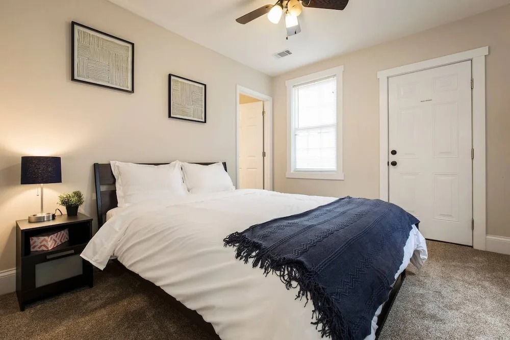 Spacious 3BR House with Cozy Backyard in NULU
