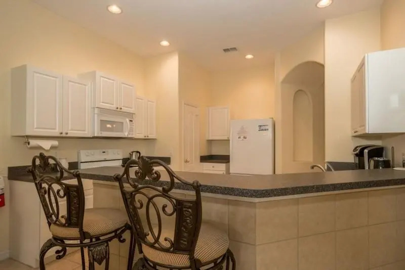 805 Tuscan Hills Blvd 5 Bedrooms, +3 Bathrooms