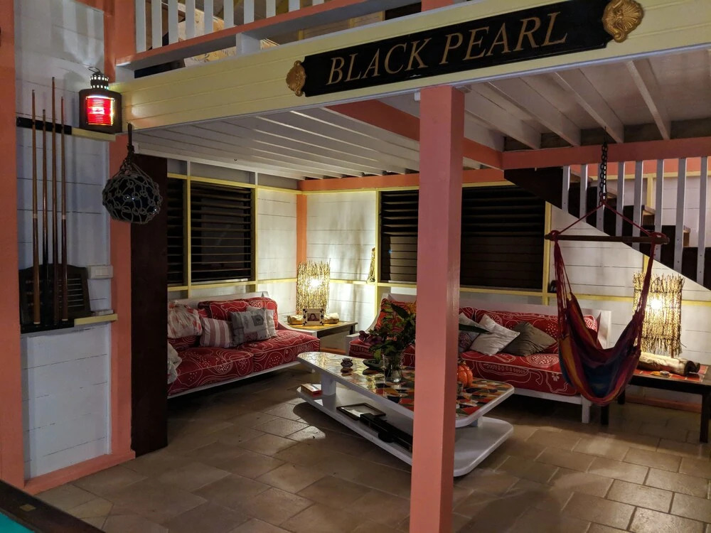 Black Pearl Estate