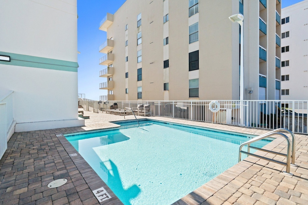Palms 205 - Paradise Palms