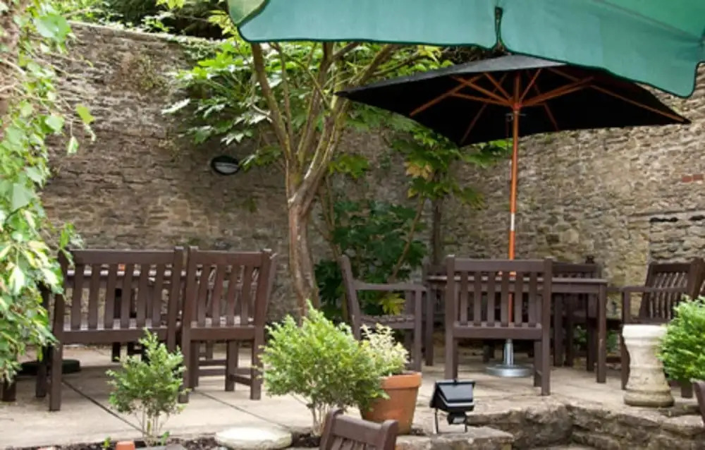 Woolpack Inn by Greene King Inns