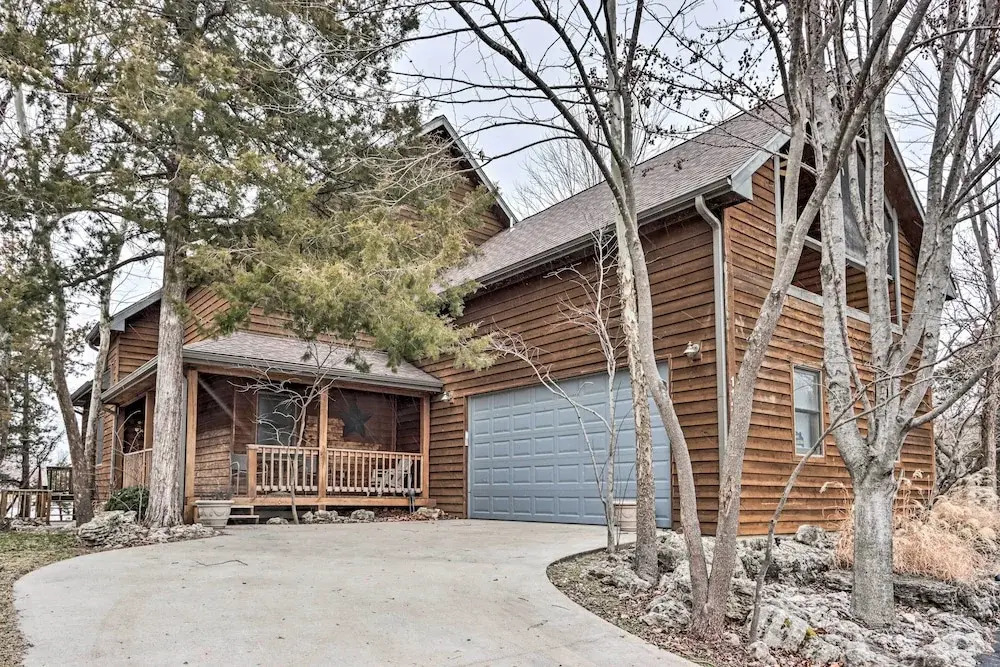 Private Dock, Lake Access! Multi-level Ozarks Home