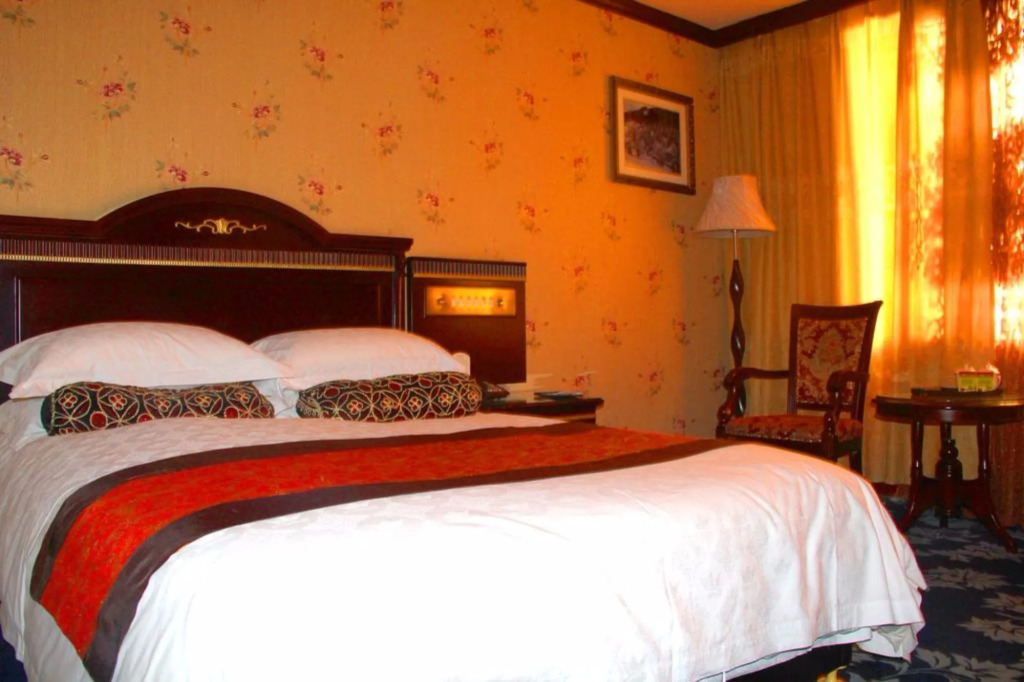 Tumaris Hotel