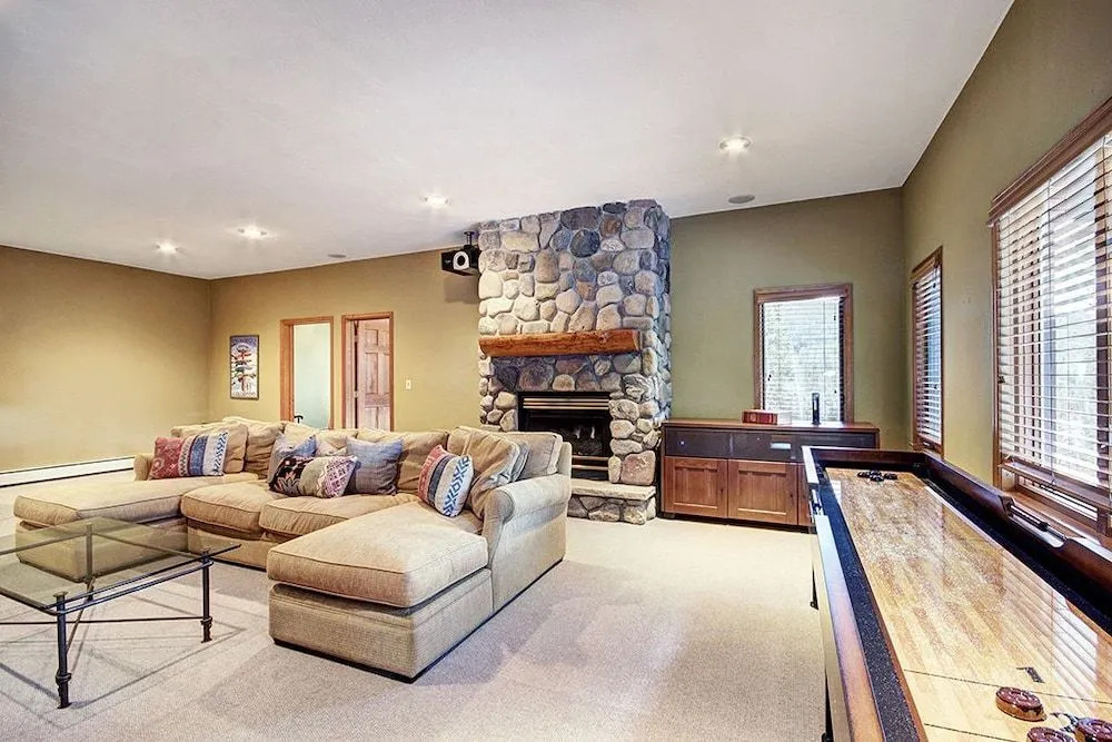 10 Southface by RedAwning