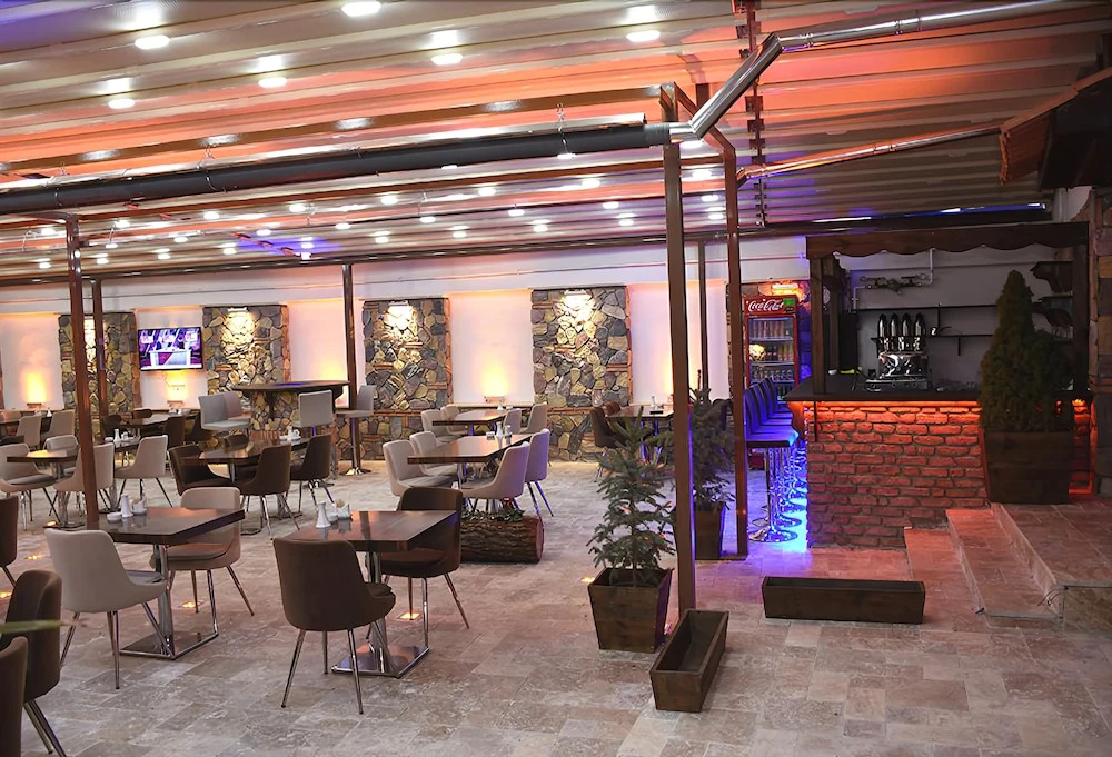 Ruby Hotel