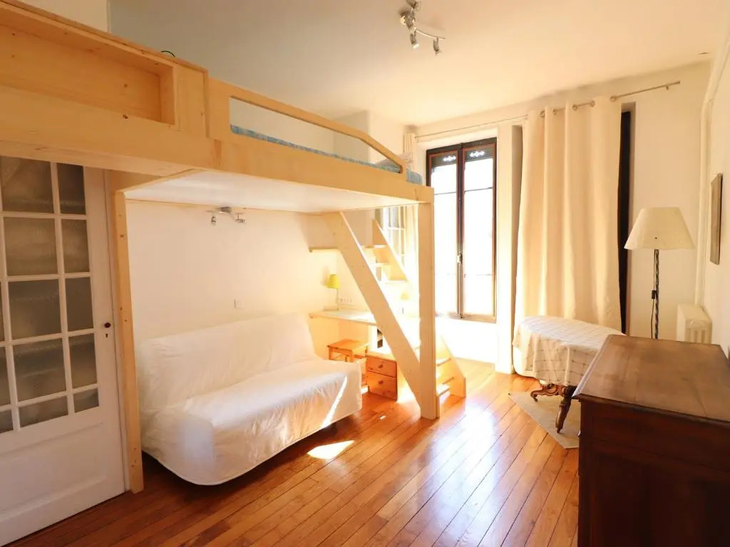 Appartement Annecy, 4 pièces, 6 personnes - FR-1-432-13