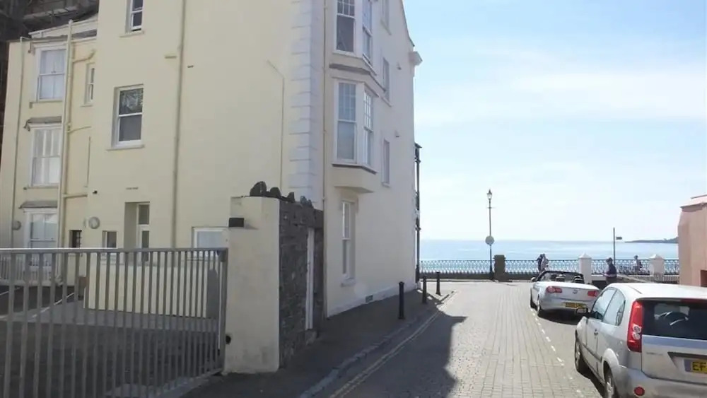 Paragon House 2