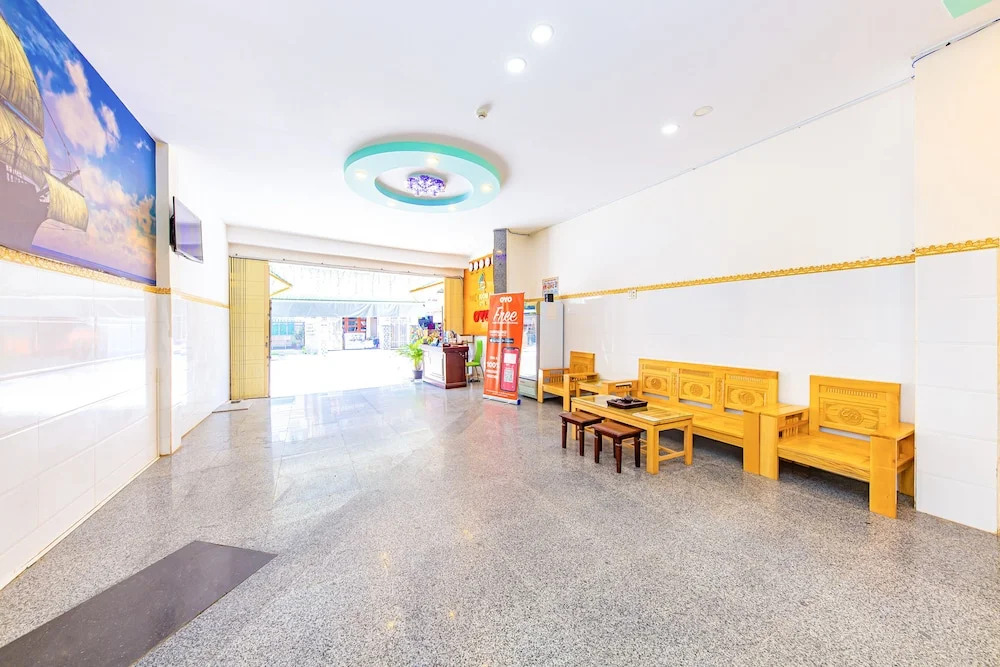 Oyo 349 Thuan Buom Phat Hotel
