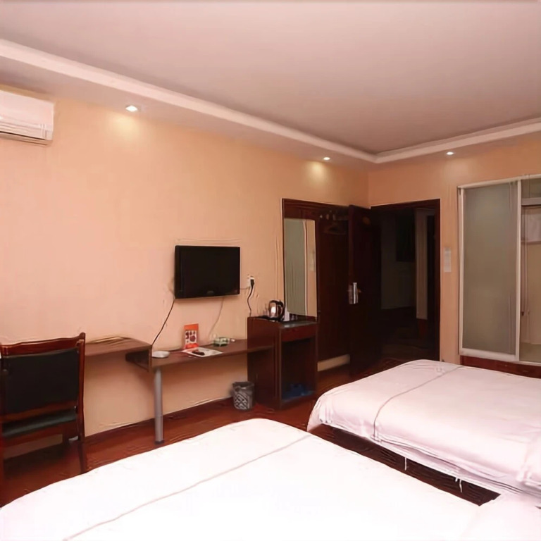 Jixiang Business Hotel