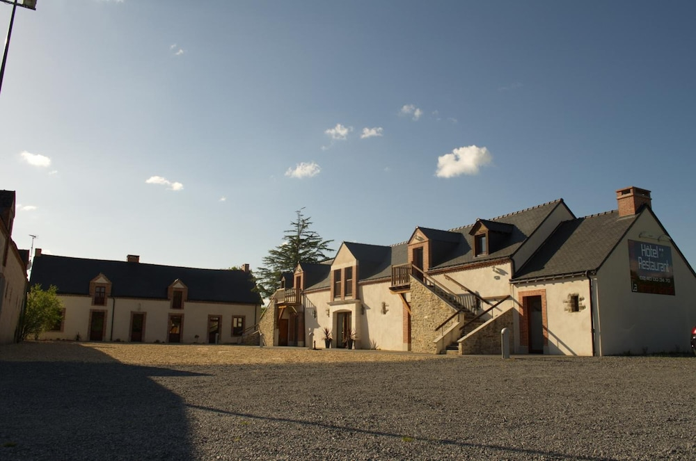 Logis Hôtel La ferme du Blanchot