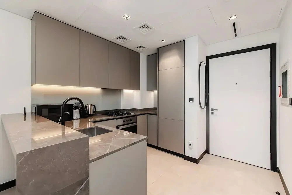 Premium 1BR Apartment at 15 Northside