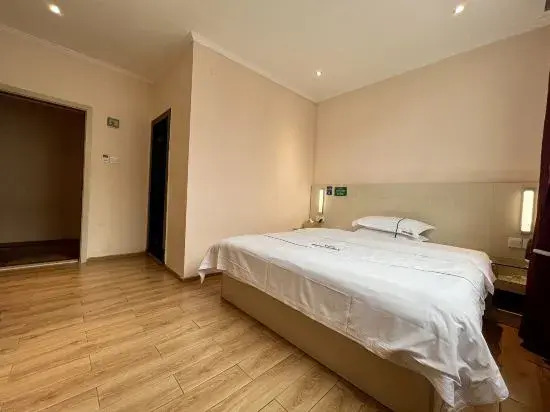 Jiayi Hotel