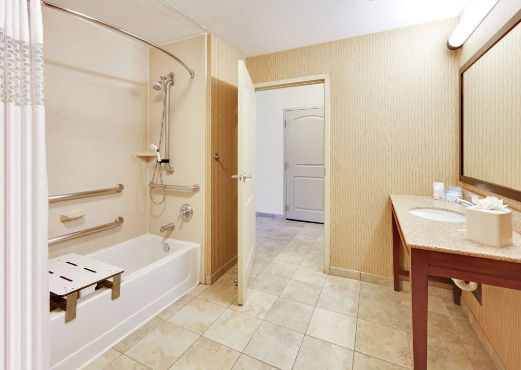Hampton Inn & Suites Fort Worth/Forest Hill