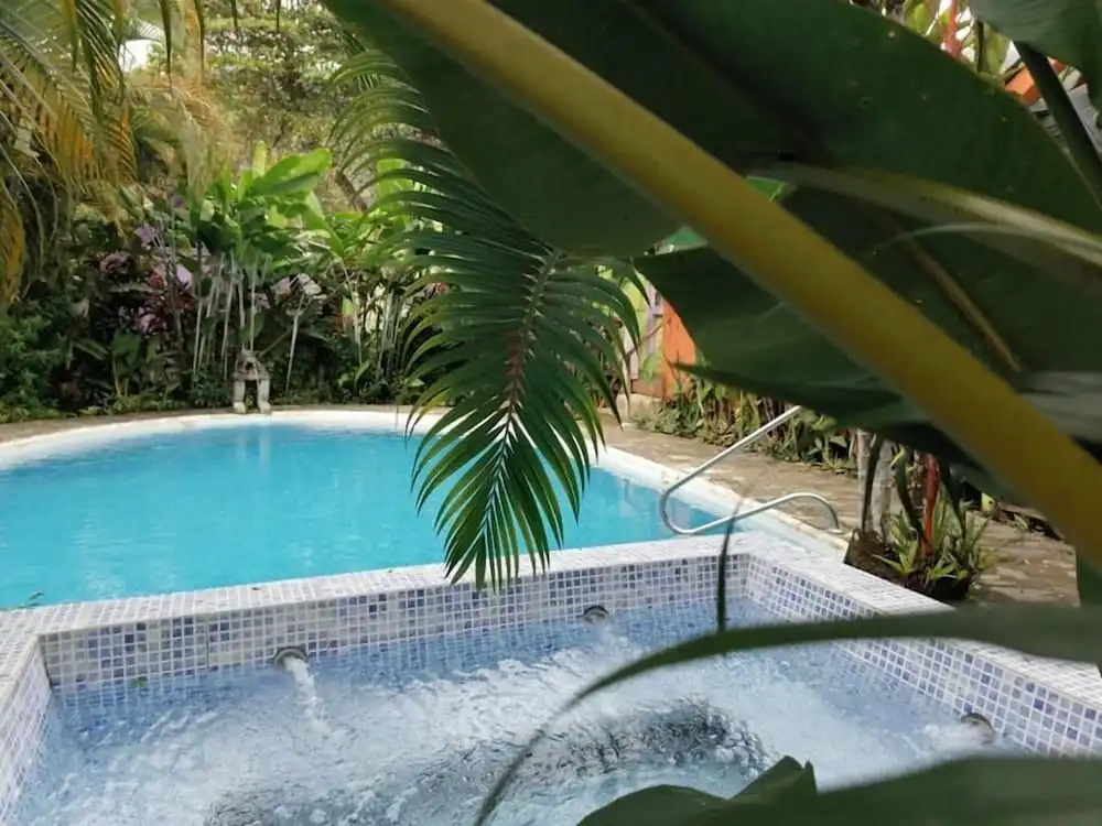 Hotel Brunka Lodge