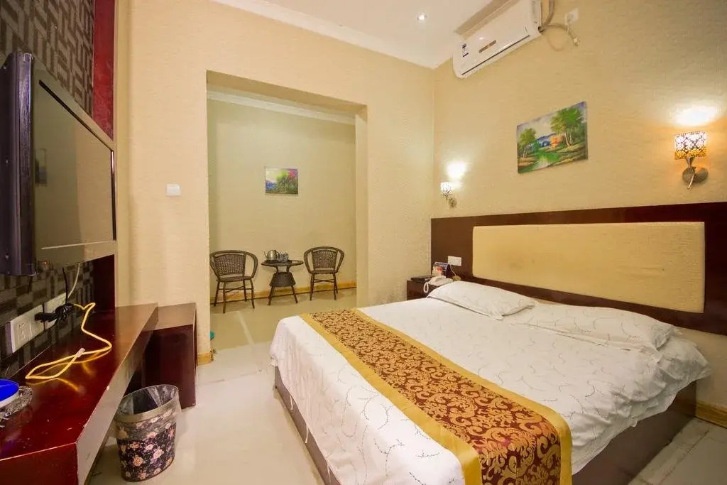 Nest Business Hotel