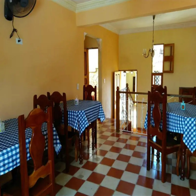 Hostal Groning