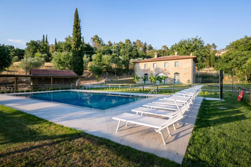 Elegant villa with private pool near Cortona-Villa Irene