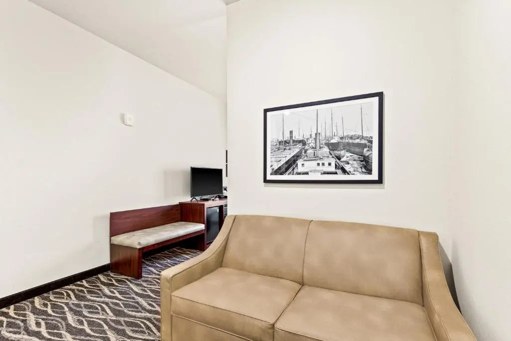 Cobblestone Hotel & Suites - Ottumwa