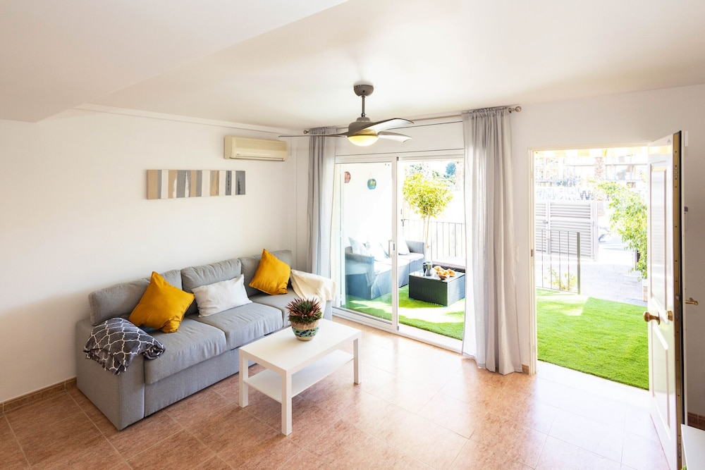 Golden Coast Retreat by Fidalsa