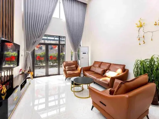 Yincaolu Lingfeng Bieyuan (Yulin Wonderland Store)