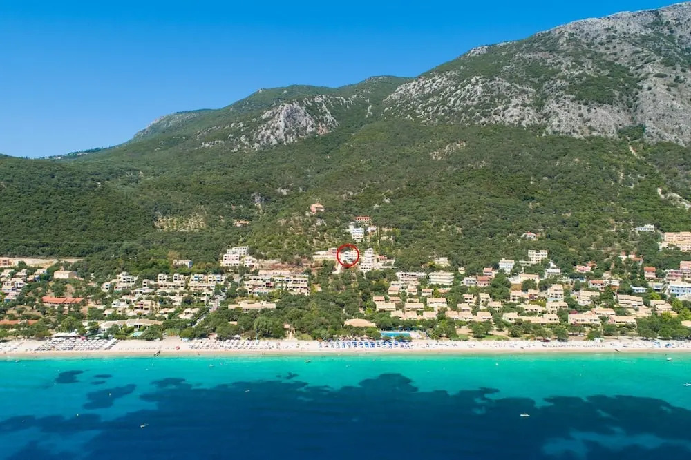 Villa Alya View in Mparmpati