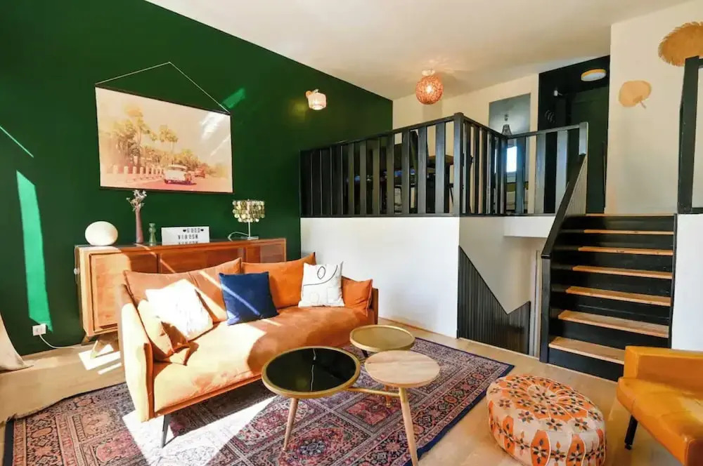 Elegant Triplex With Private Parking-2br/4p-honfleur