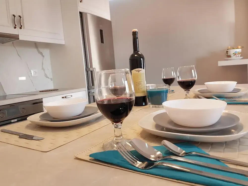 Great Alexander Suites
