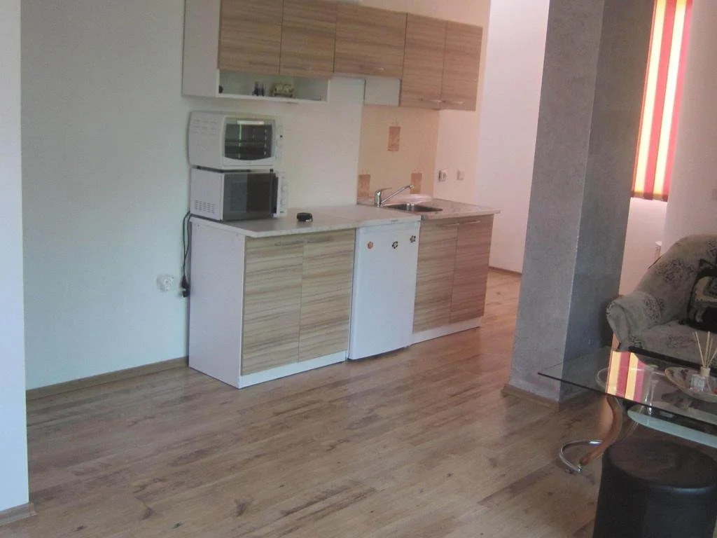 Global Ville Apartcomplex