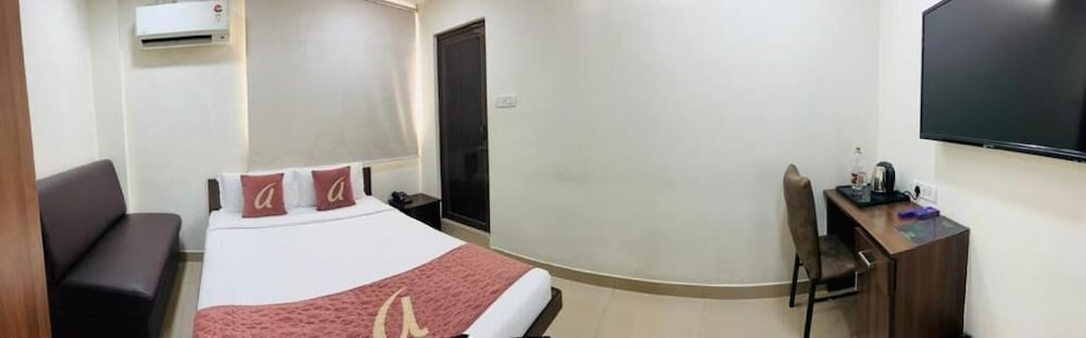 Astra Hotel and Suites Hsr 1st Sector