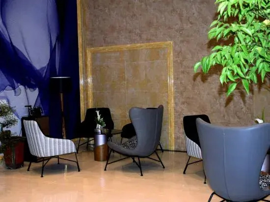 Yicheng Hotel