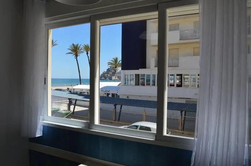 Agora  Apartamentos Mar