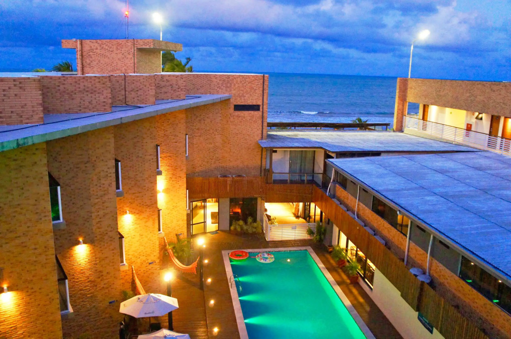 Bessa Beach Hotel