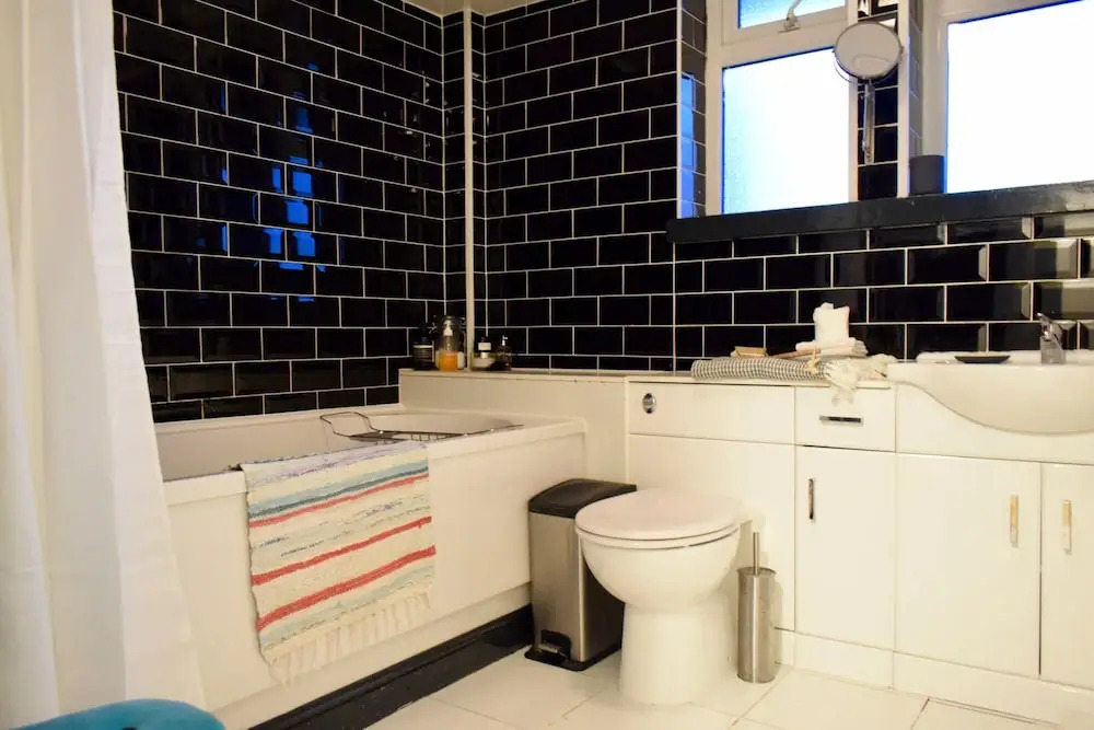 2 Bedroom Flat in West London