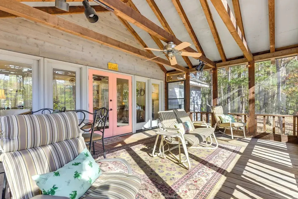 Secluded Hamilton Cabin Retreat w/ Private Lake!