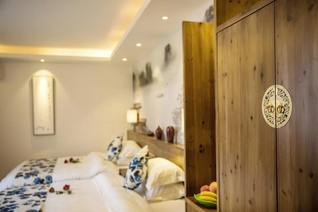 Dream In Jiangnan Hotel