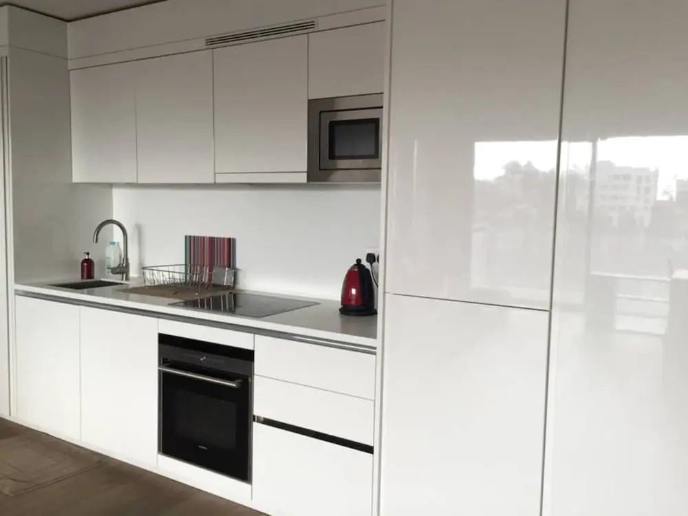 Modern 1 Bed in the Perfect Location- Very Central