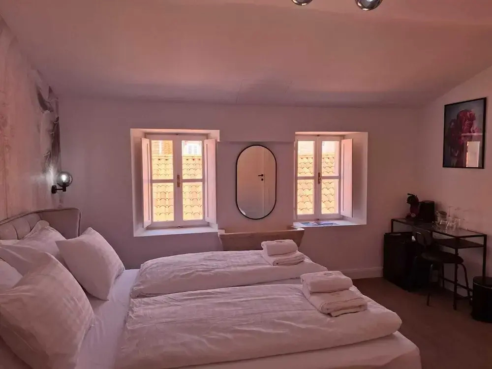TUDISI LUX SUITES by DOMINIUM