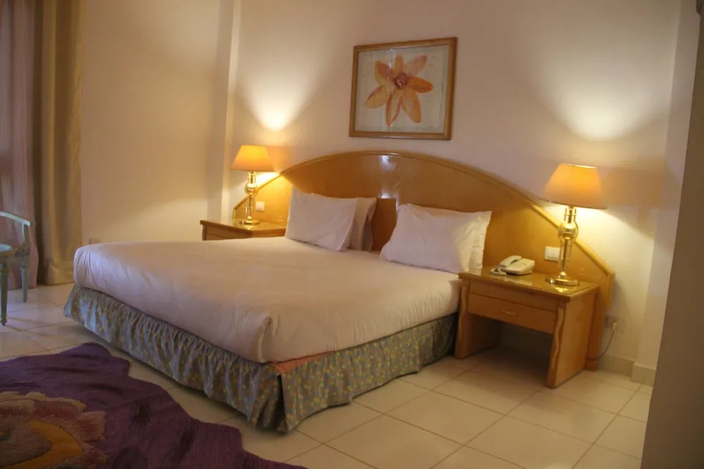 Raouf Hotels International - Sun Hotel