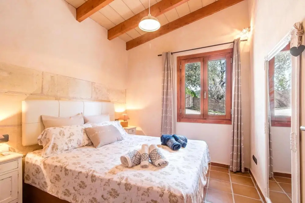 Villa - 1 Bedroom with Pool and WiFi - 108755